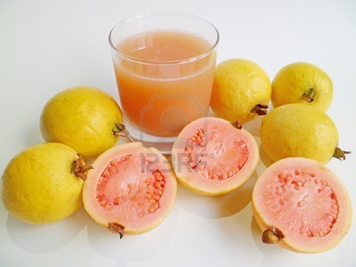 JUGO DE GUAYABA EN AGUA